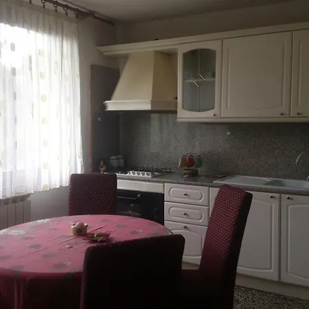 Sandra * Visoko