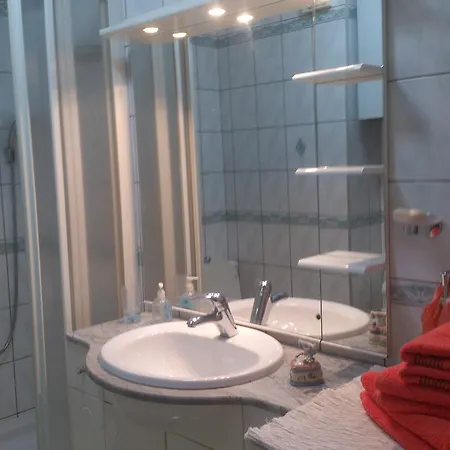 Sandra Apartman