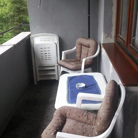 Sandra Apartman